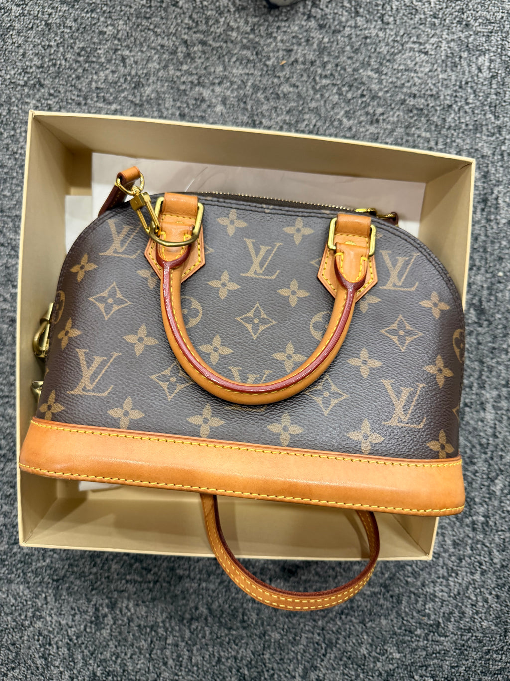 Sac lv Alma bb