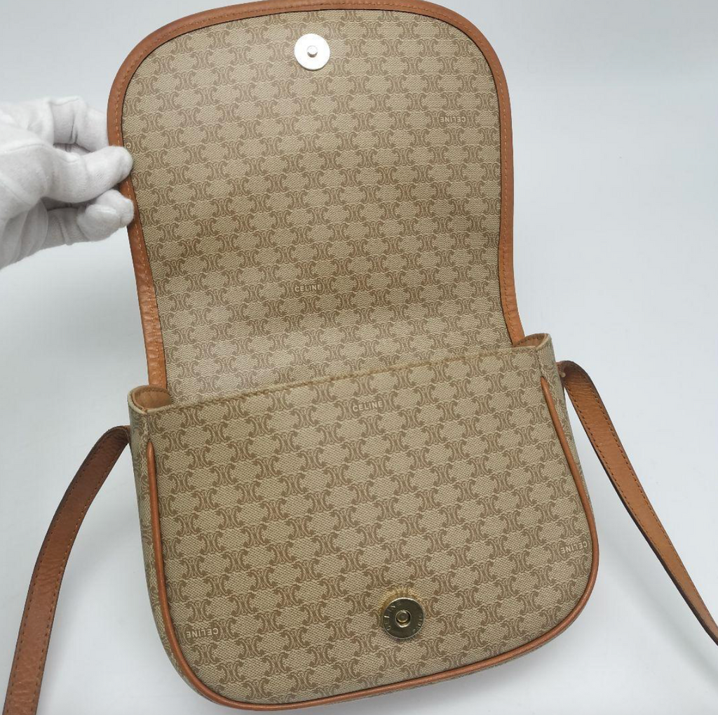 Sac bandoulière Céline Macadam en PVC et cuir beige / marron