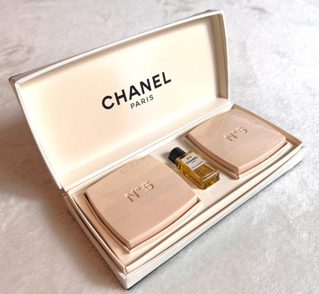 CHANEL N°5 coffret parfum mini et 2 savons NEUF
