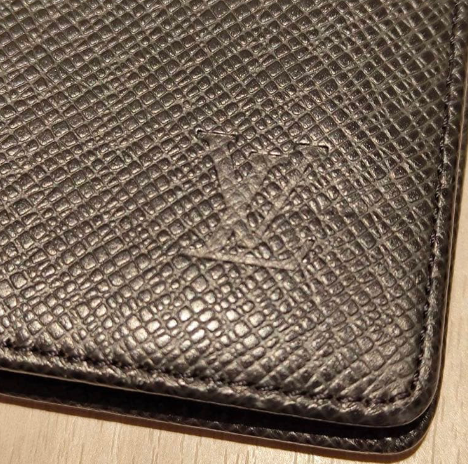 Louis Vuitton Agenda MM Taïga Ardoise noir