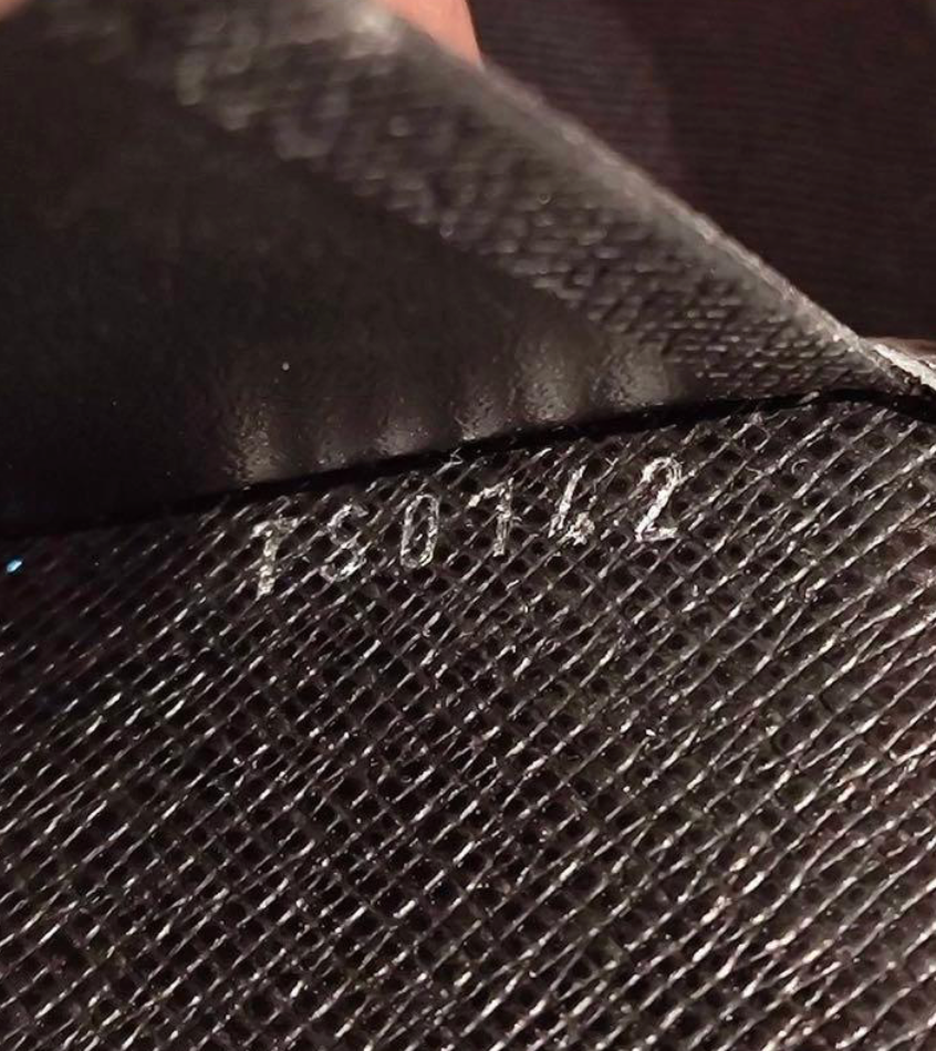 Louis Vuitton Agenda MM Taïga Ardoise noir