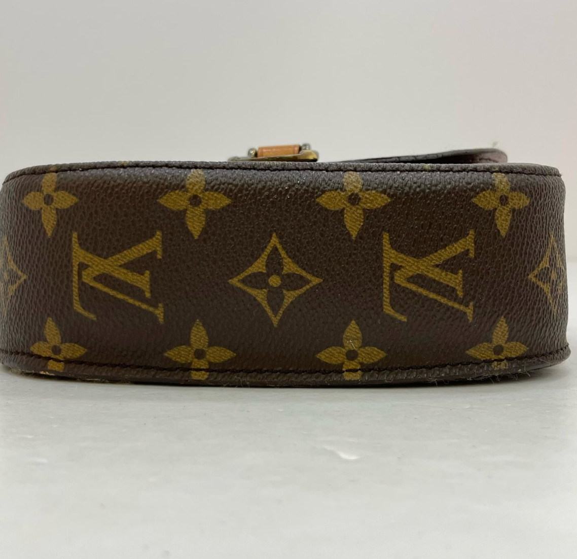 Louis Vuitton Saint-Cloud MM Monogram