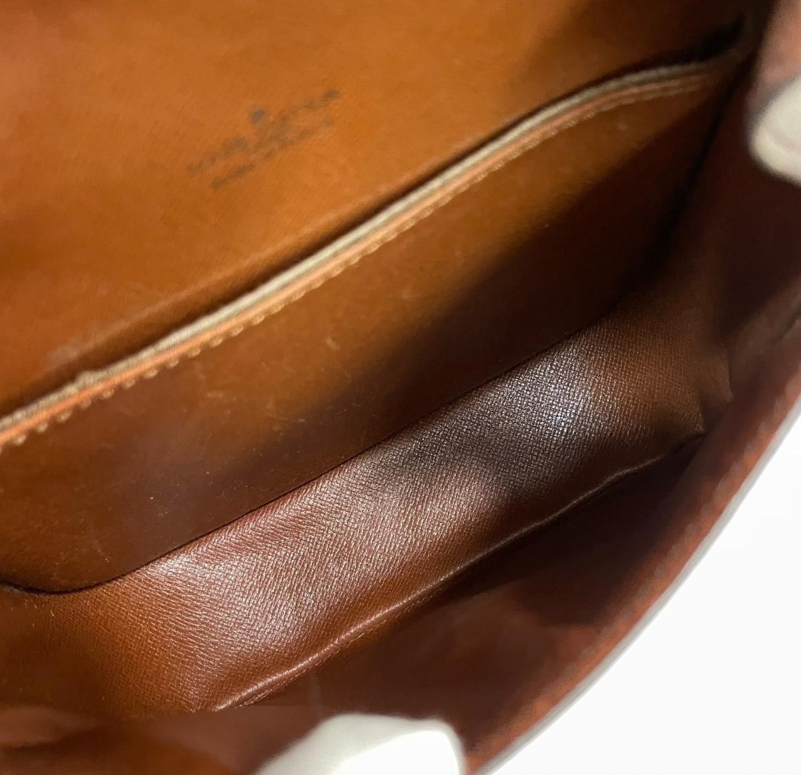 Louis Vuitton Saint-Cloud MM Monogram