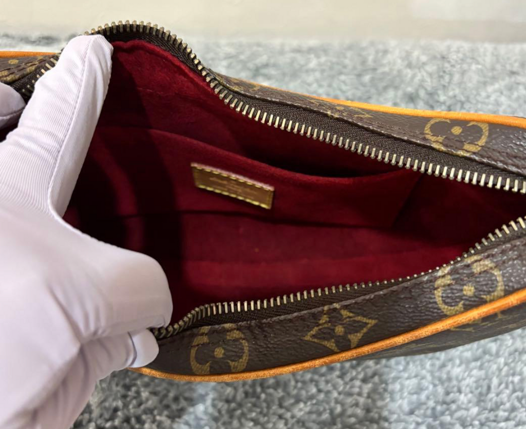 Sac Louis Vuitton Pochette Croissant PM