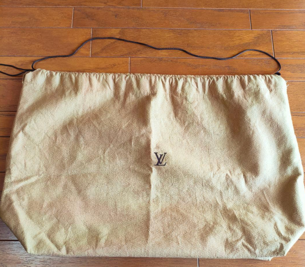 Louis Vuitton Dust Bag XL – Housse de protection sac luxe 64 x 40 cm – Très bon état