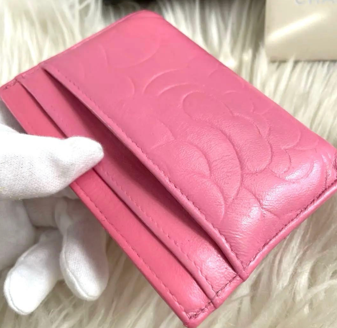 Chanel – Porte-cartes / portefeuille – Camélia – Rose – Coco Mark