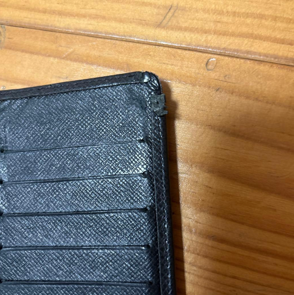 Portefeuille Louis Vuitton Taïga Noir Cuir