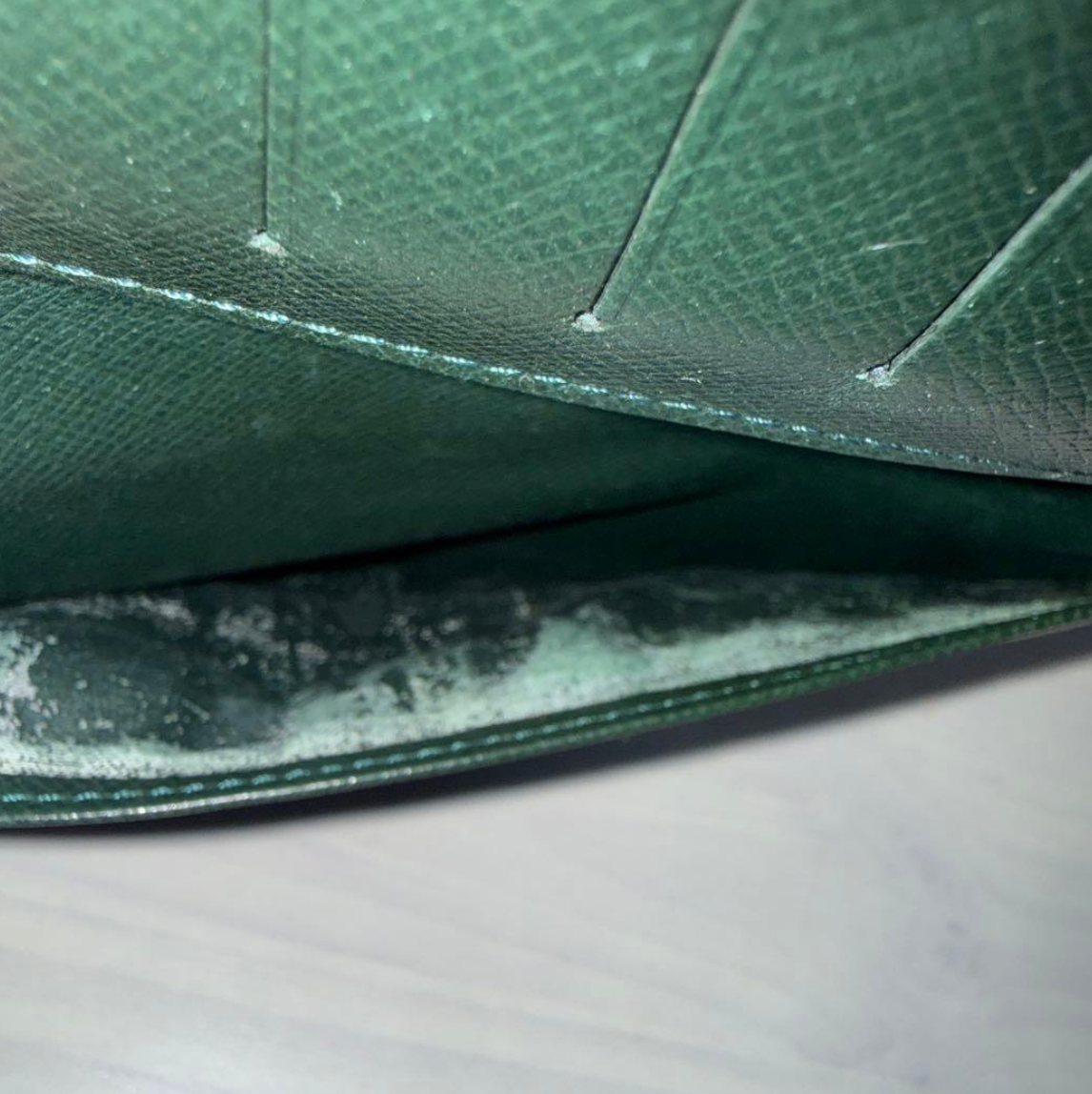 Portefeuille Louis Vuitton Vert – Cuir Taiga