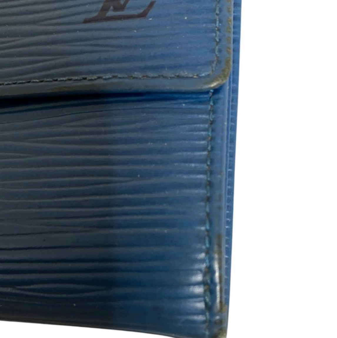 Portefeuille Louis Vuitton Épi Bleu – Compact 3 volets