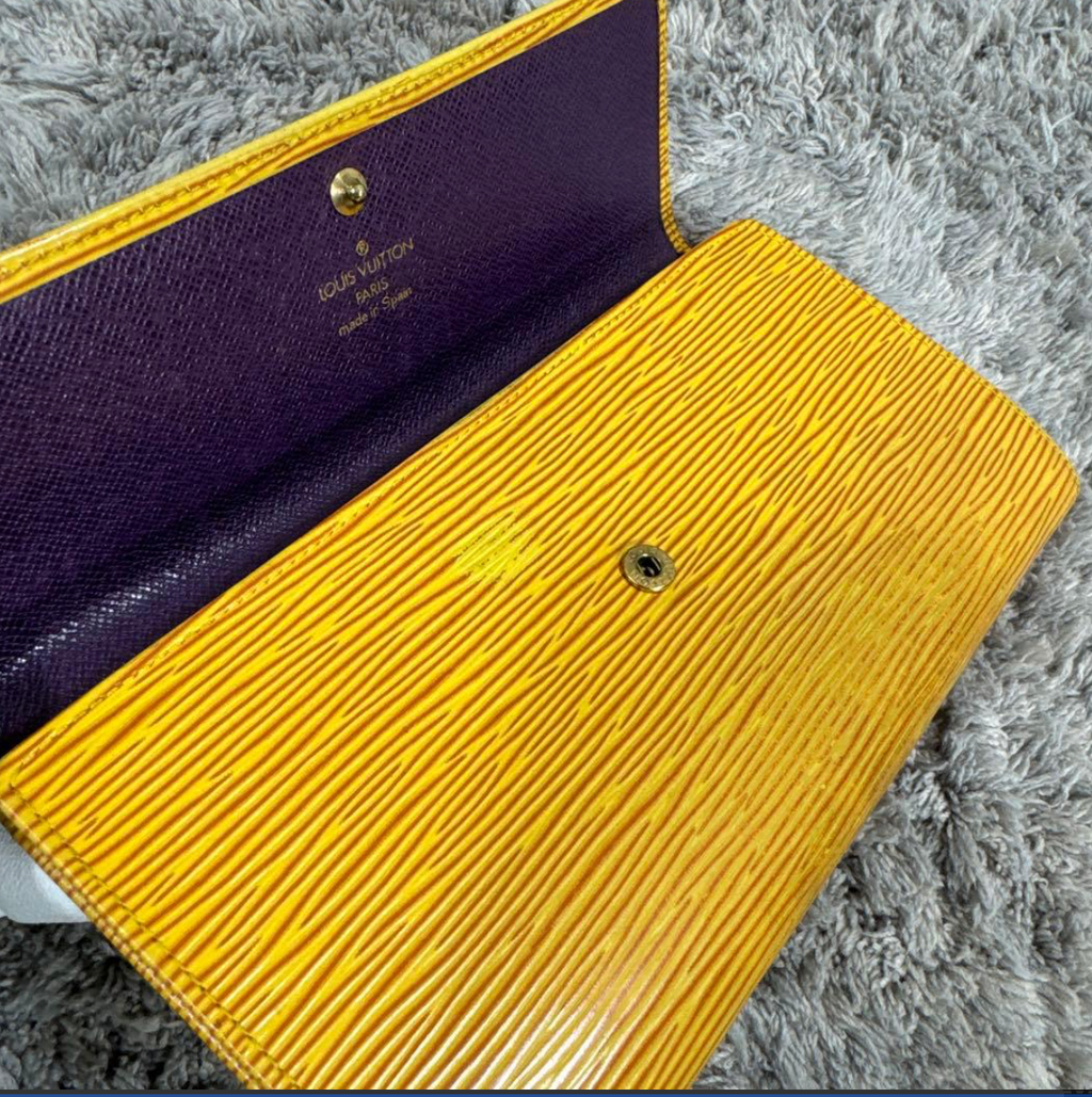Portefeuille Louis Vuitton Épi Jaune Pochette Porte-Monnaie Crédit