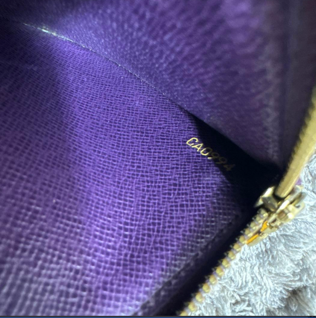 Portefeuille Louis Vuitton Épi Jaune Pochette Porte-Monnaie Crédit