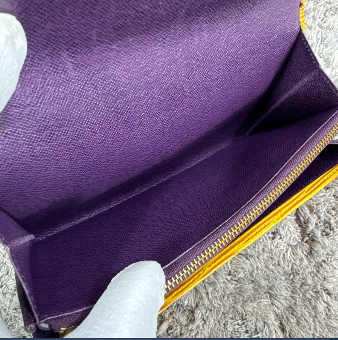 Portefeuille Louis Vuitton Épi Jaune Pochette Porte-Monnaie Crédit