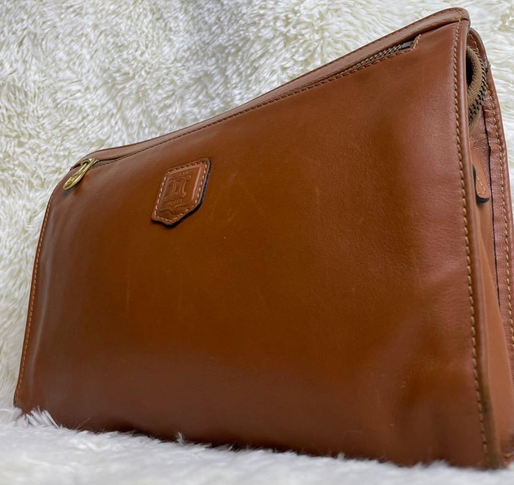 CELINE – Clutch / Pochette Triomphe Cuir Vintage