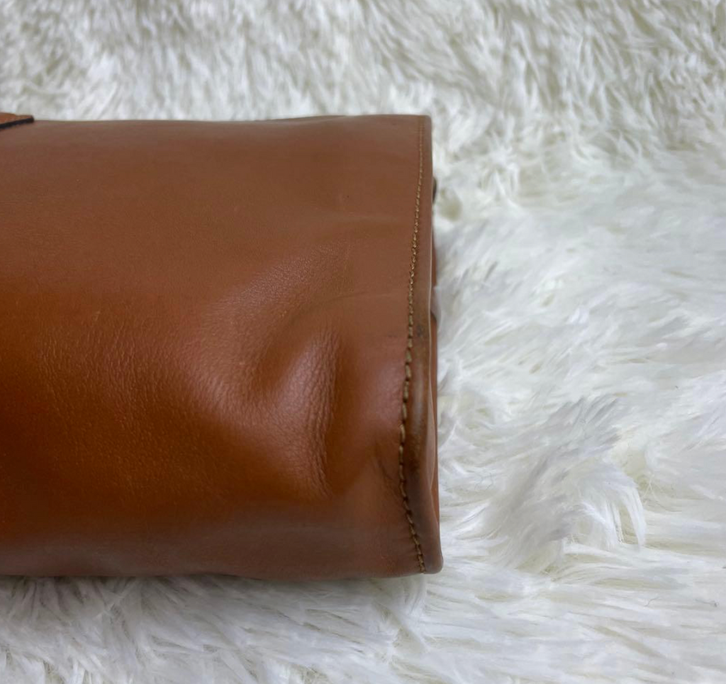 CELINE – Clutch / Pochette Triomphe Cuir Vintage