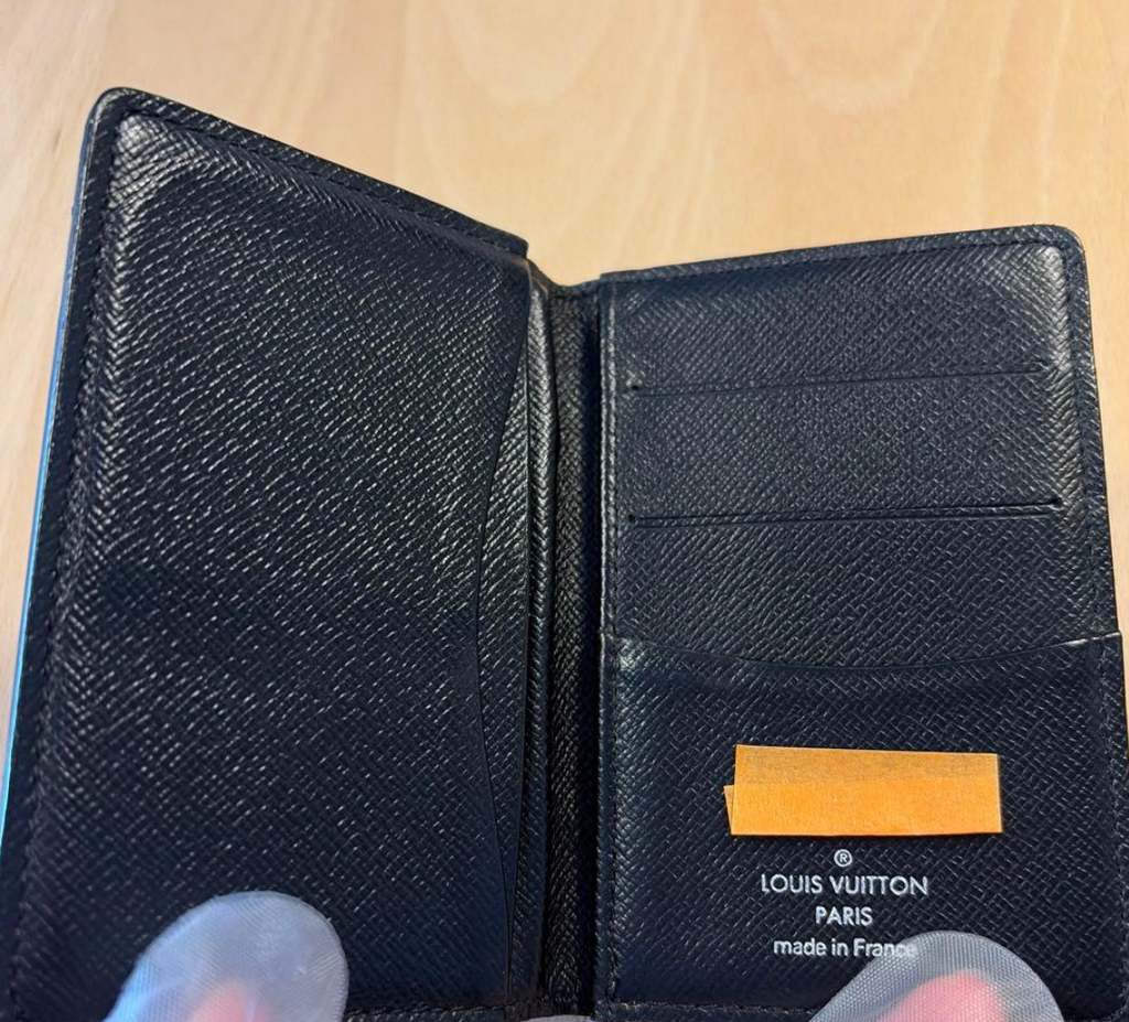 LOUIS VUITTON – Organizer de Poche Damier Graphite