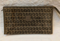 FENDI – Pochette Clutch Zuccino Vintage (Brown)