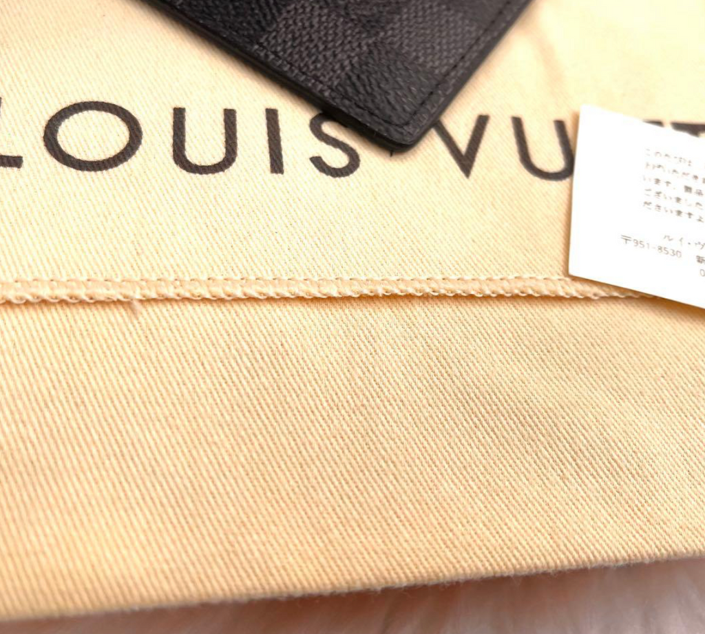 LOUIS VUITTON – Portefeuille Modulable Damier Graphite (Carte)