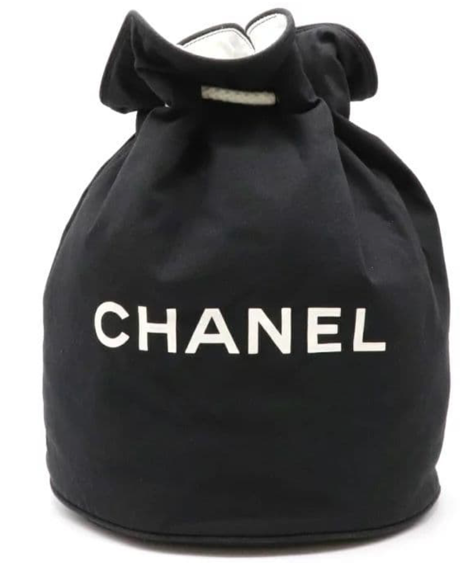 CHANEL – Sac Piscine Drawstring Canvas Noir