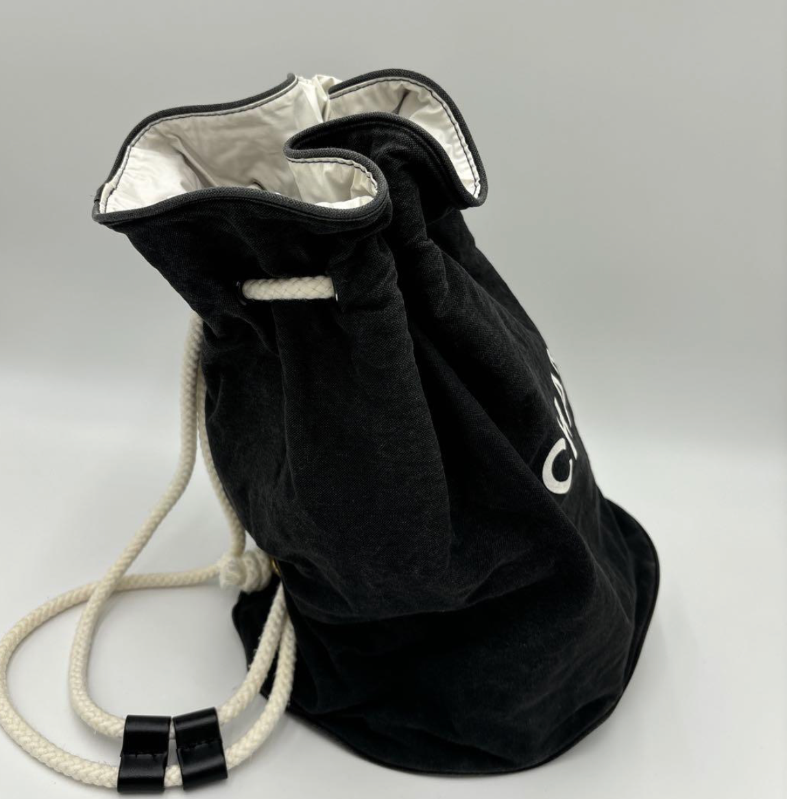 CHANEL – Sac Piscine Drawstring Canvas Noir
