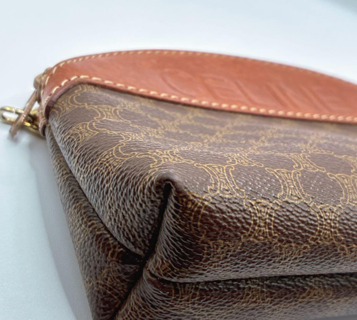 CELINE – Pochette Macadam Vintage (Brown)