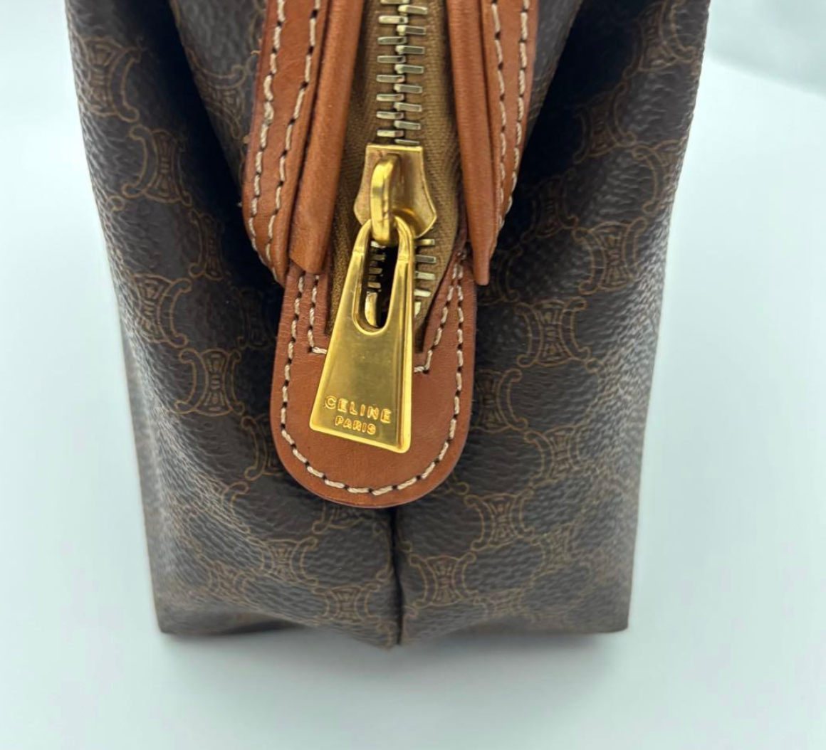 CELINE – Pochette Vintage (Brown)