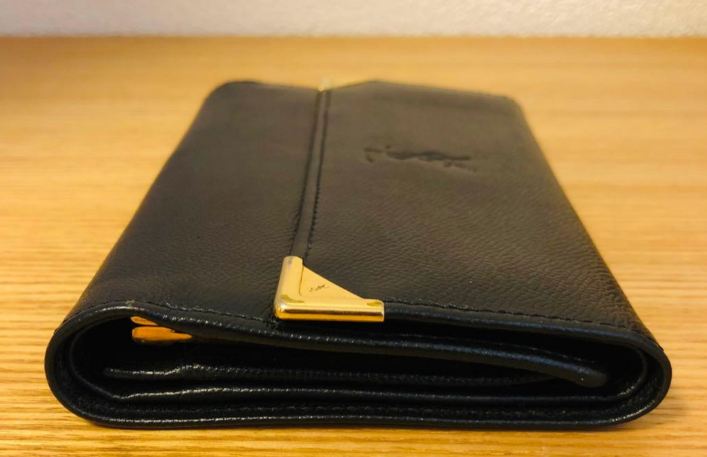 YVES SAINT LAURENT – Portefeuille 3 Volets Cuir Noir