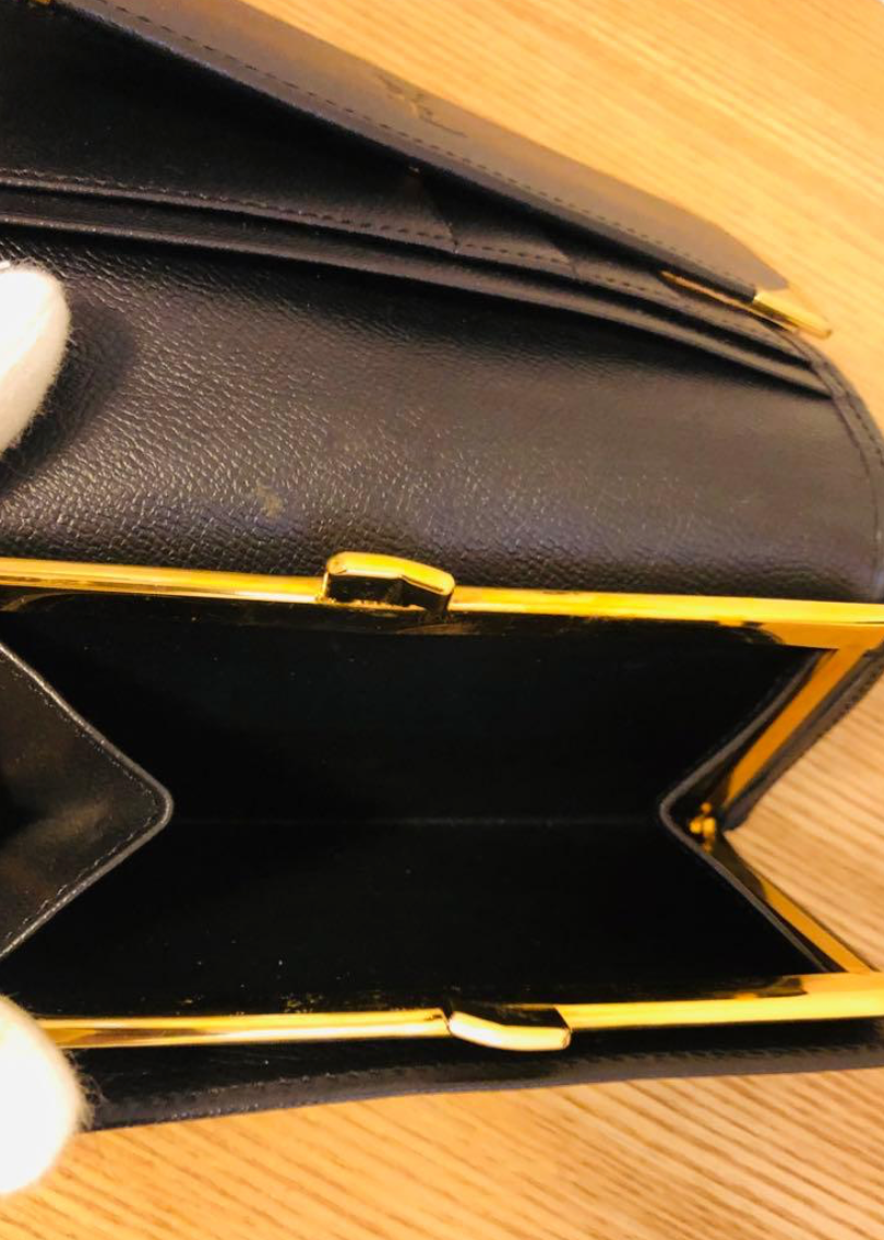 YVES SAINT LAURENT – Portefeuille 3 Volets Cuir Noir