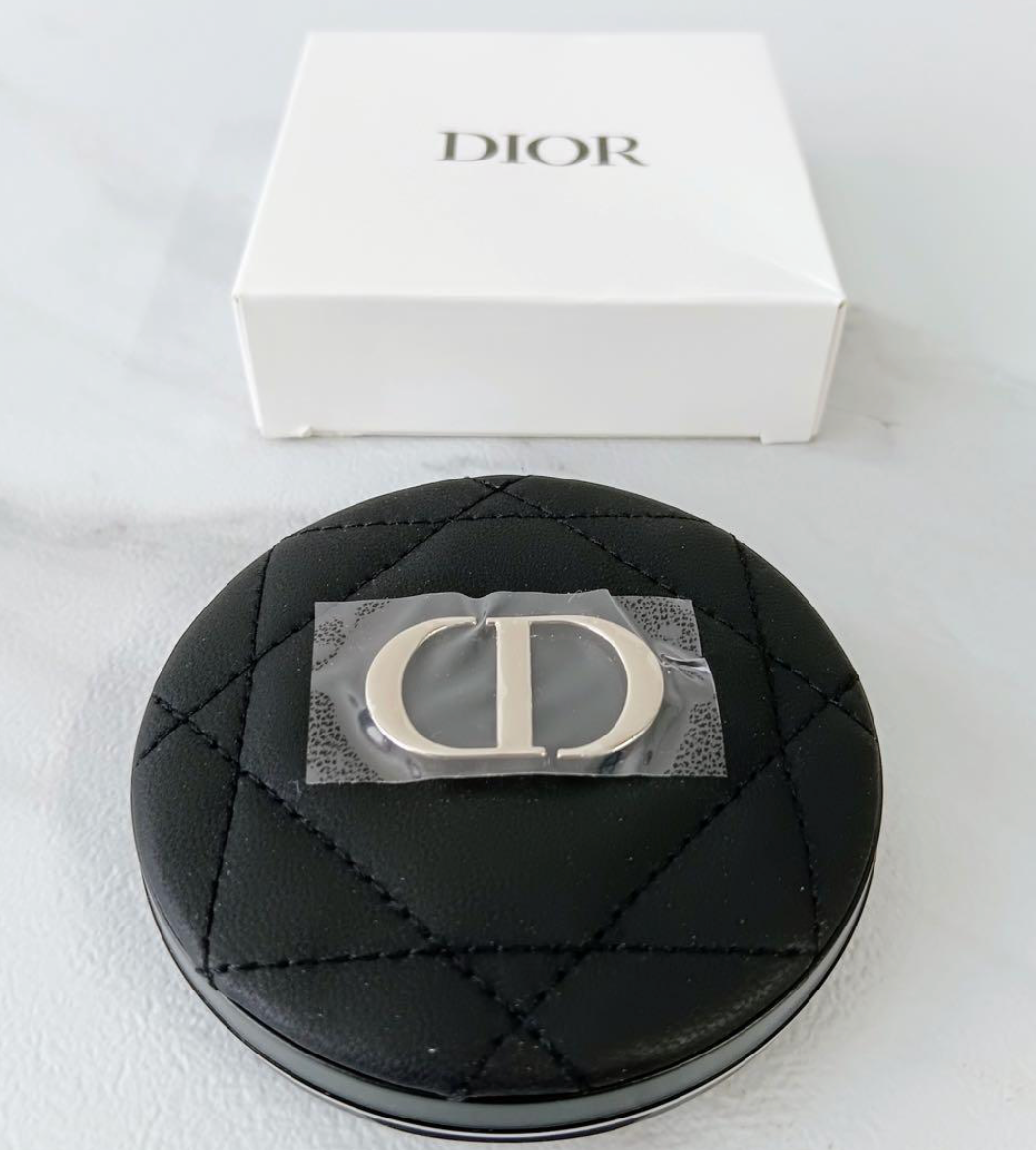 DIOR – Miroir Compact (Noir) – Édition Beauté NEUF