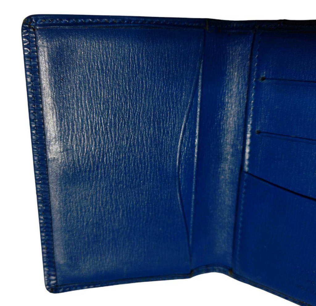 Louis Vuitton Porte-cartes Épi Bleu – Cuir – Format Compact