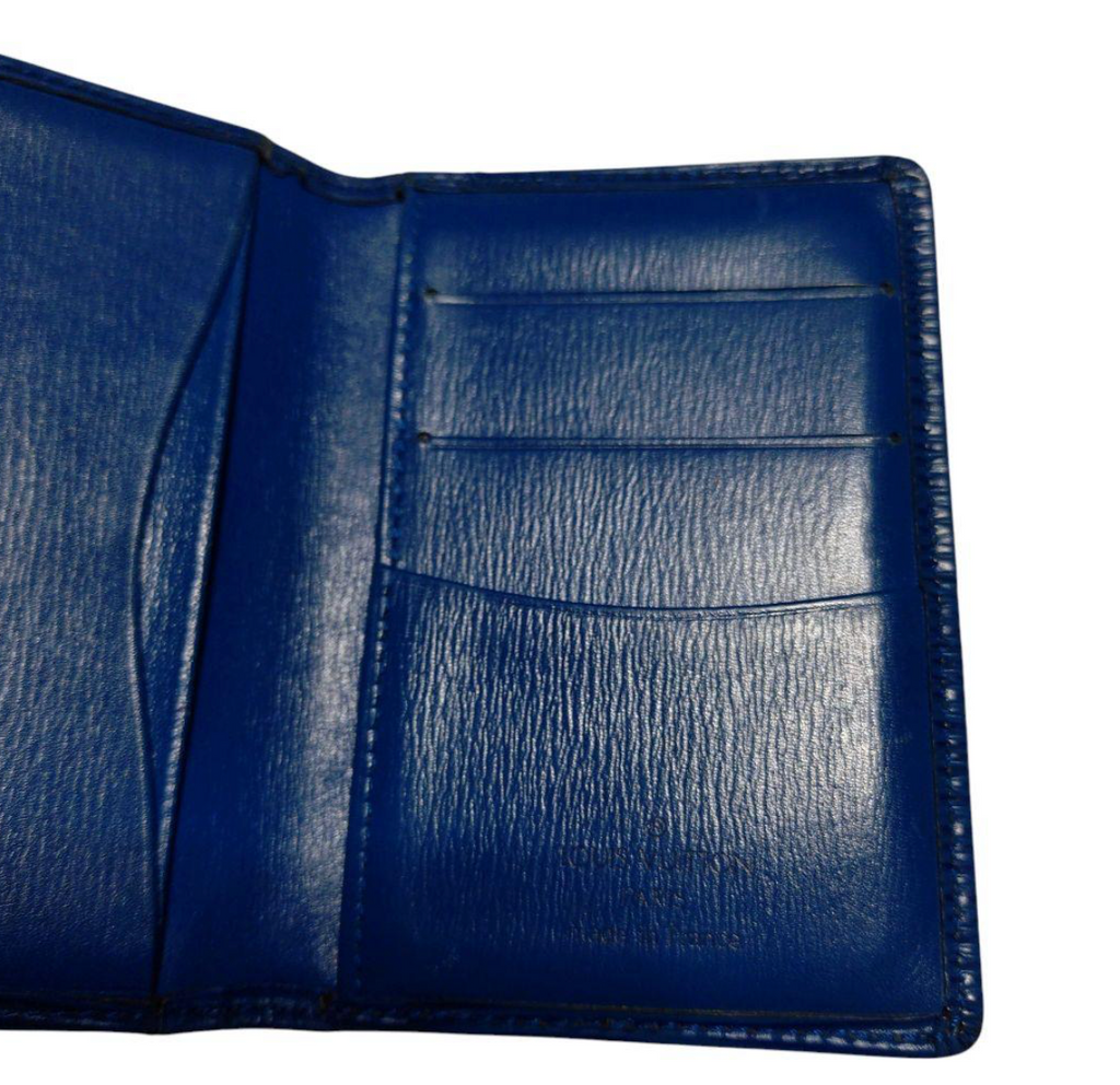 Louis Vuitton Porte-cartes Épi Bleu – Cuir – Format Compact