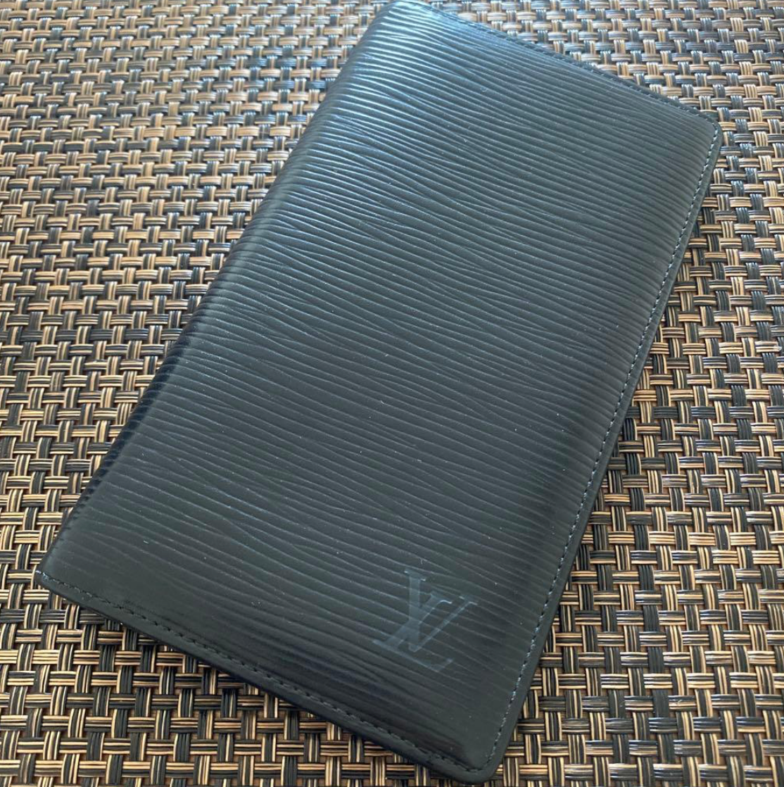 Louis Vuitton Couverture Agenda – Format Compact – Cuir – Bon État