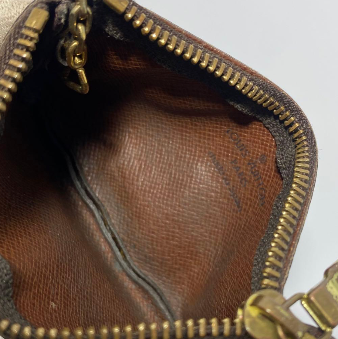 Louis Vuitton Porte-Clefs Monogram M62650 – Compact – Très Bon État