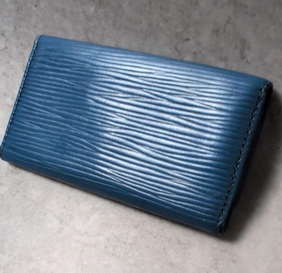 Porte-clés Louis Vuitton Multiclés 4 en cuir Épi bleu (Toledo Blue)