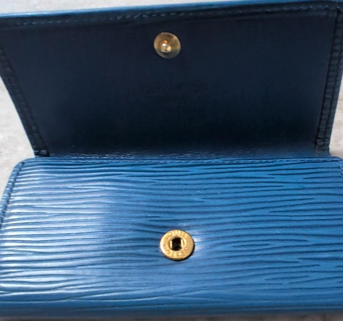 Porte-clés Louis Vuitton Multiclés 4 en cuir Épi bleu (Toledo Blue)