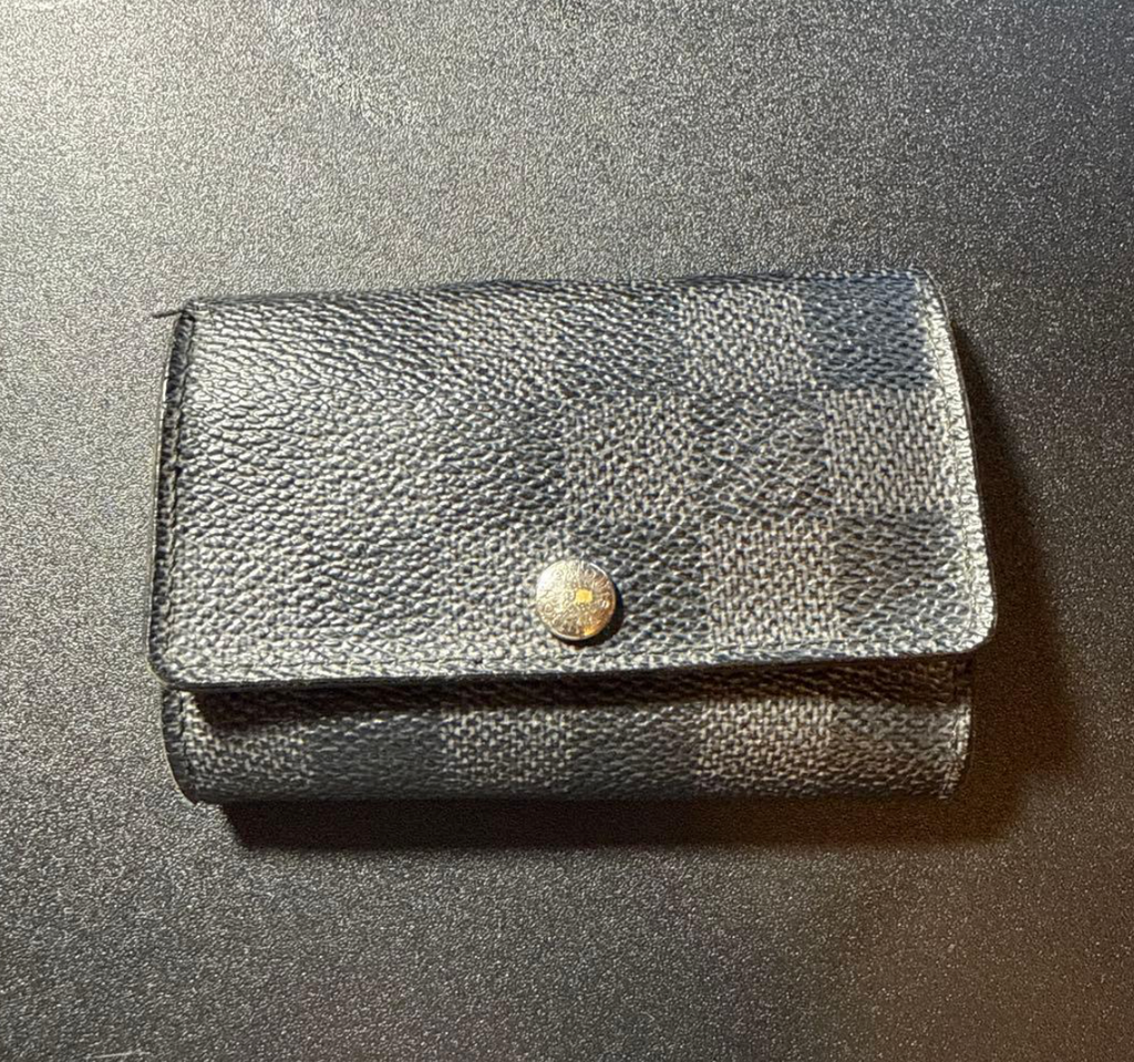 Louis Vuitton Multiclés 6 Damier Noir – Porte-clés – Cuir – Format Compact