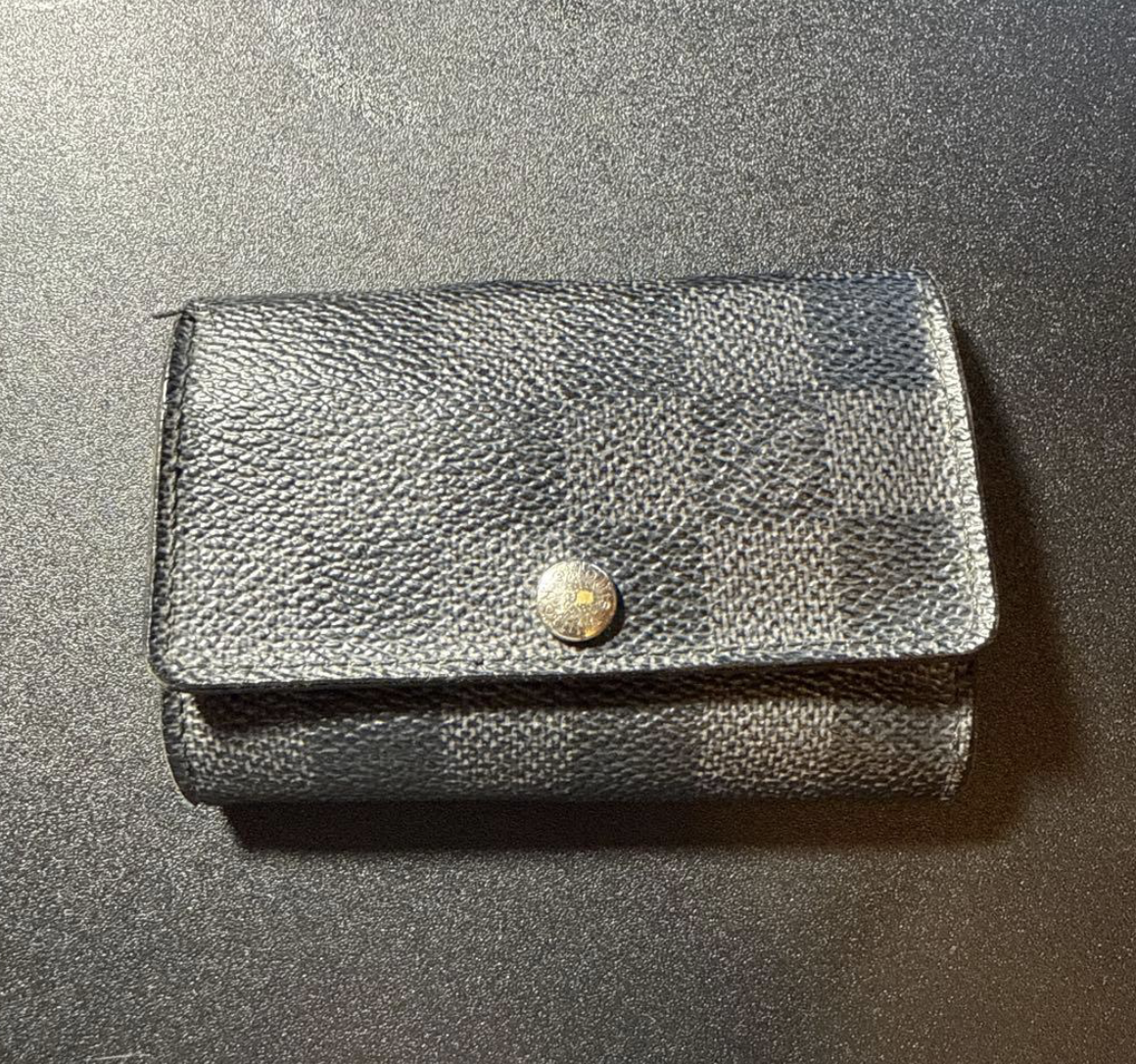 Louis Vuitton Multiclés 6 Damier Noir – Porte-clés – Cuir – Format Compact