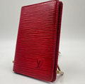 Louis Vuitton Porte-cartes Épi Rouge M56577 – Cuir – Format Vertical – Bon État