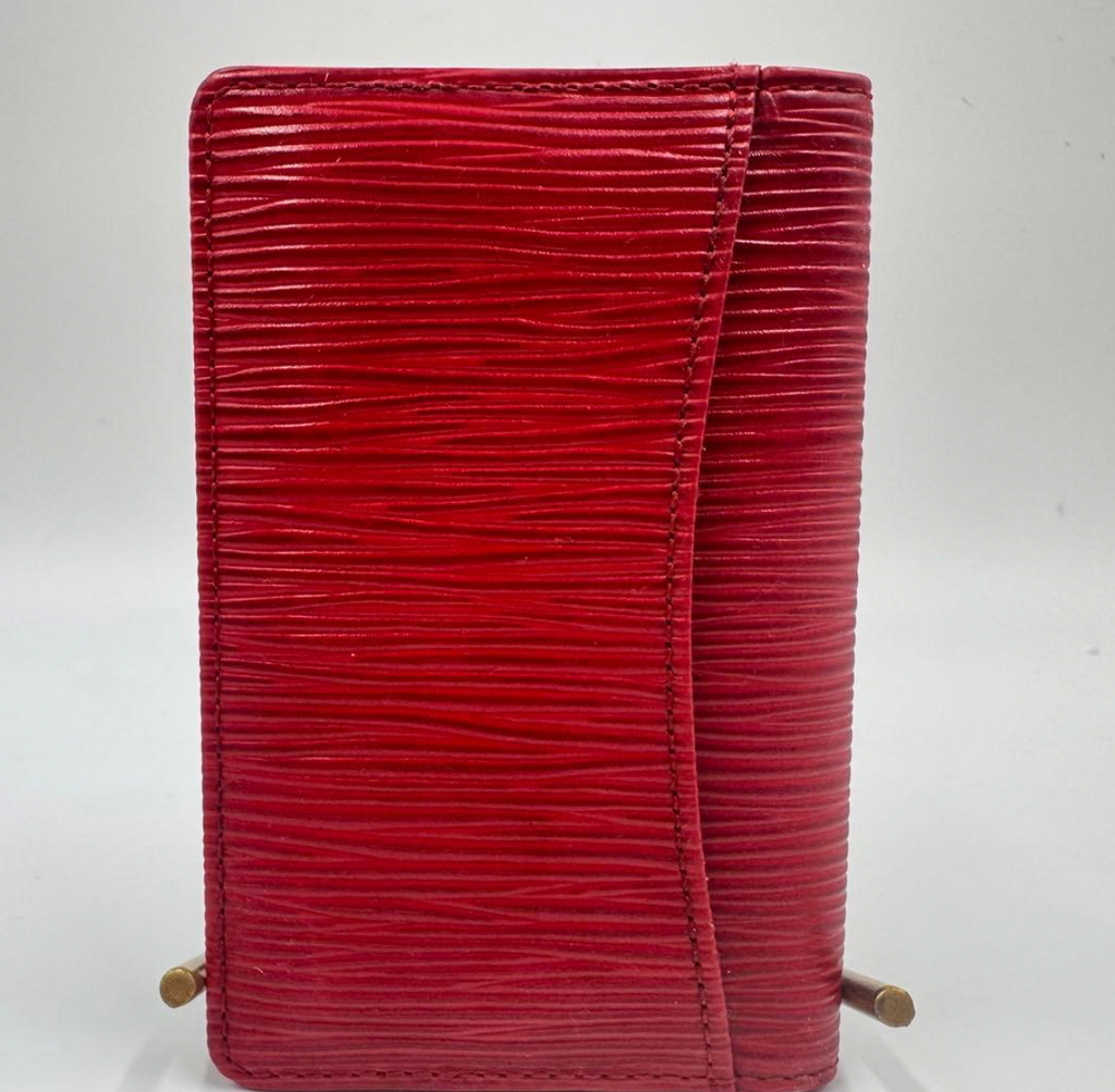 Louis Vuitton Porte-cartes Épi Rouge M56577 – Cuir – Format Vertical – Bon État