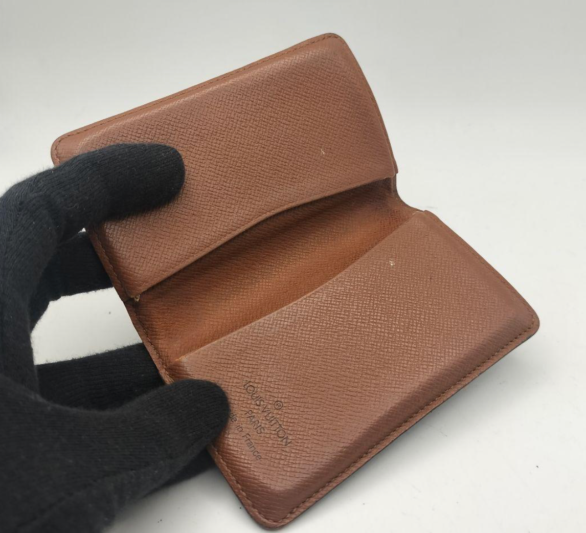 Louis Vuitton Porte-cartes Monogram Marron – Cuir – Format Compact