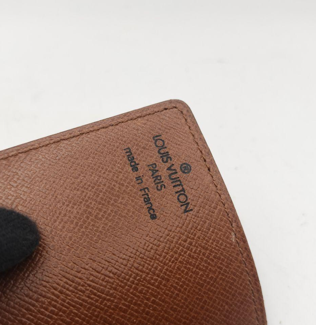 Louis Vuitton Porte Document  Monogram Marron – Cuir – Format Compact