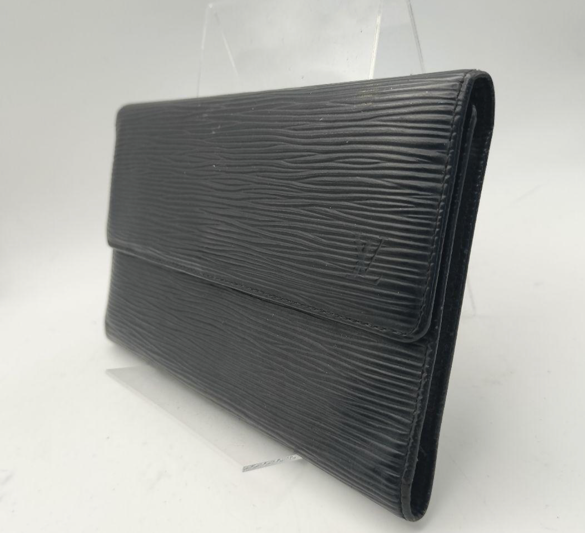 Louis Vuitton Portefeuille Long Noir – Cuir Epi– Format Classique – Bon État