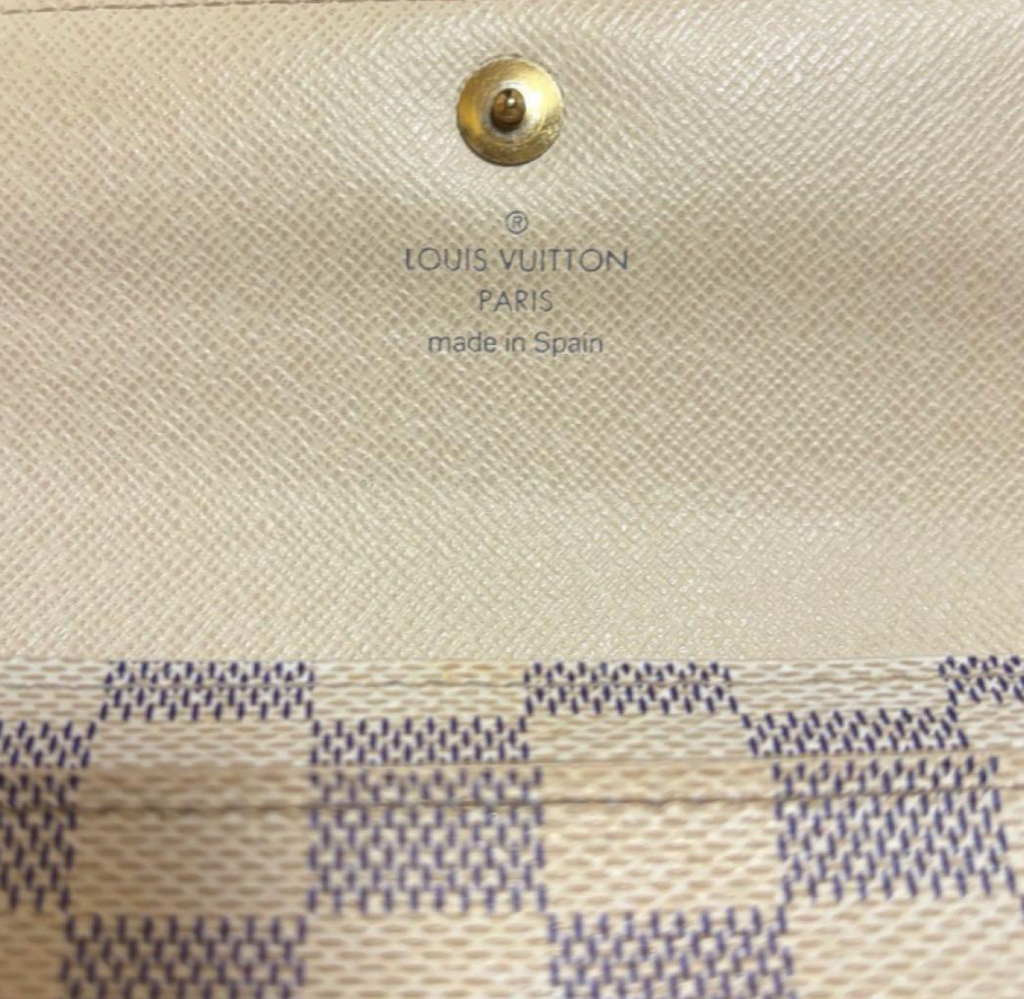 Louis Vuitton Porte-cartes Cuir – Format Compact – Bon État
