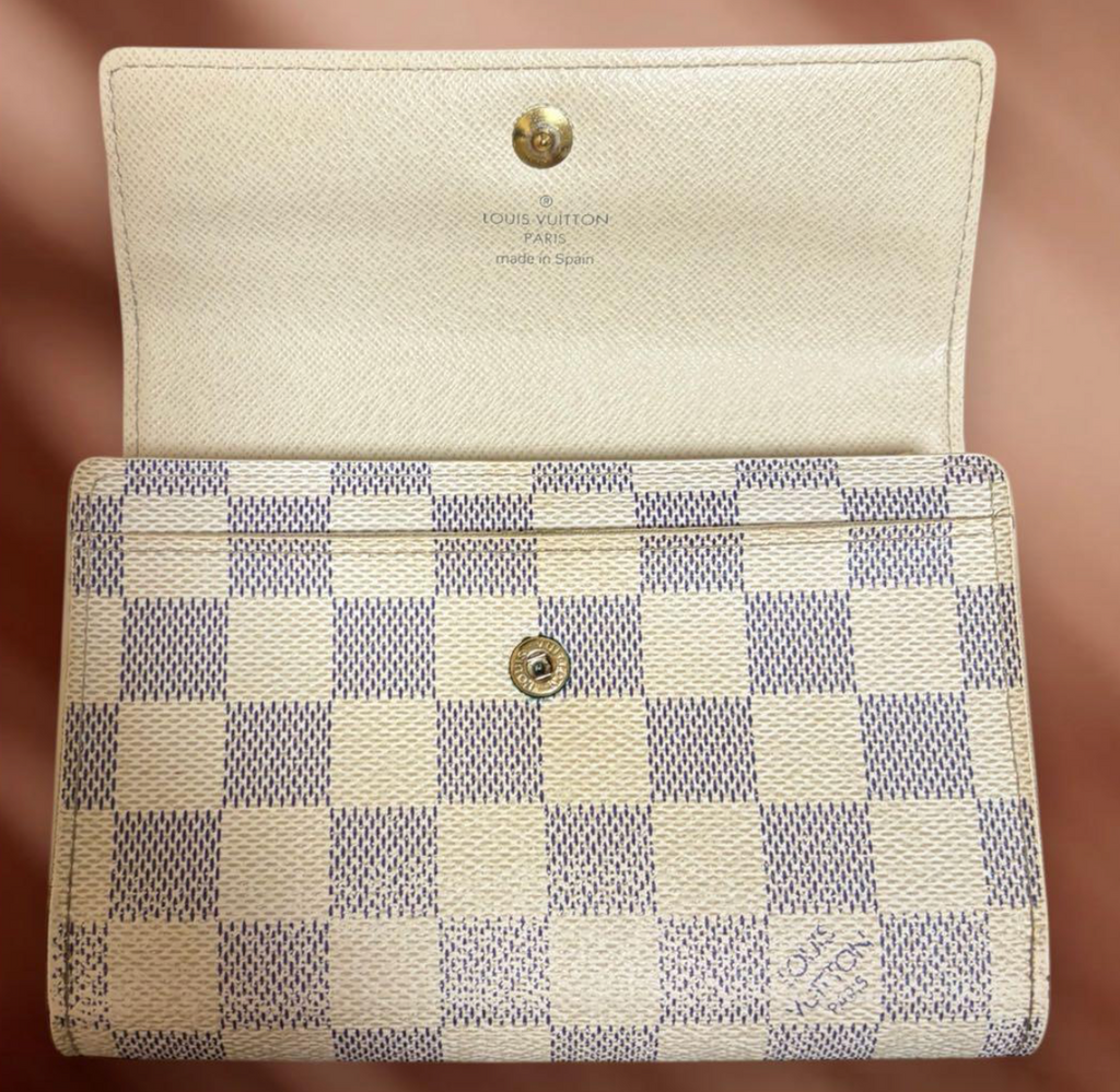 Louis Vuitton Porte-cartes Cuir – Format Compact – Bon État