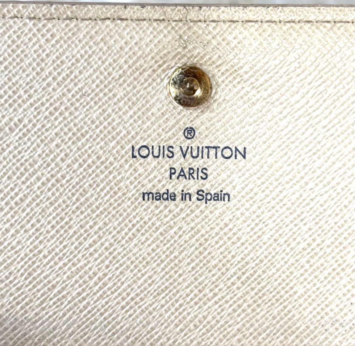 Louis Vuitton Portefeuille Trésor Damier Azur N61744 – Blanc – Compact – Bon État
