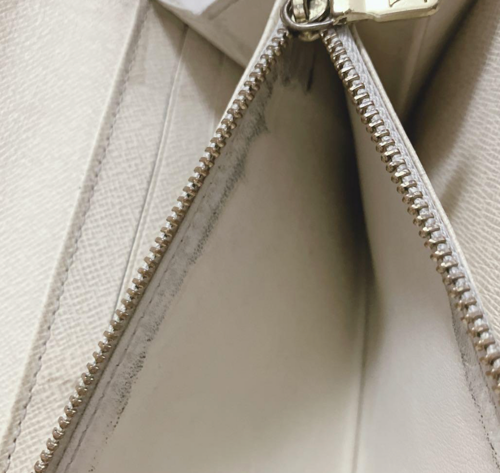 Louis Vuitton Portefeuille Sarah Damier Azur – Blanc – Portefeuille Long – Bon État