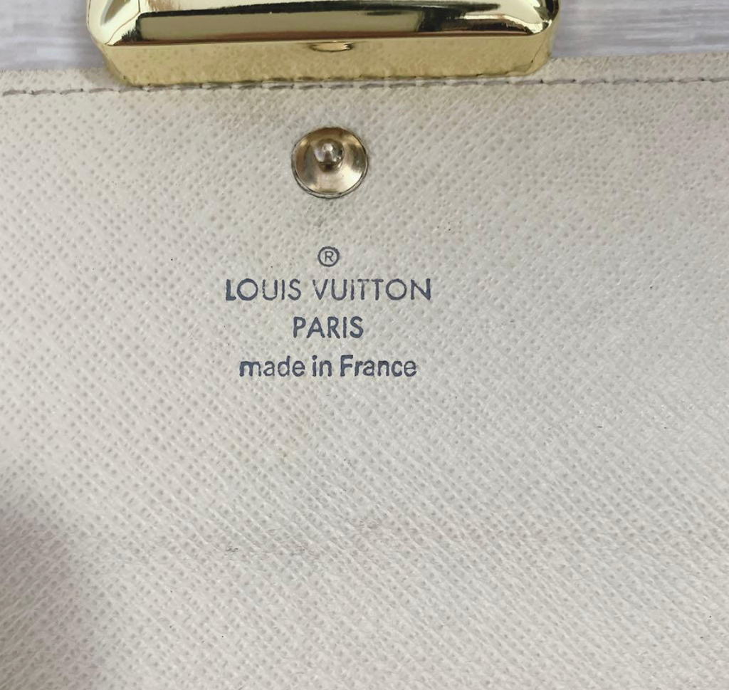 Louis Vuitton Portefeuille Sarah Damier Azur – Blanc – Portefeuille Long – Bon État
