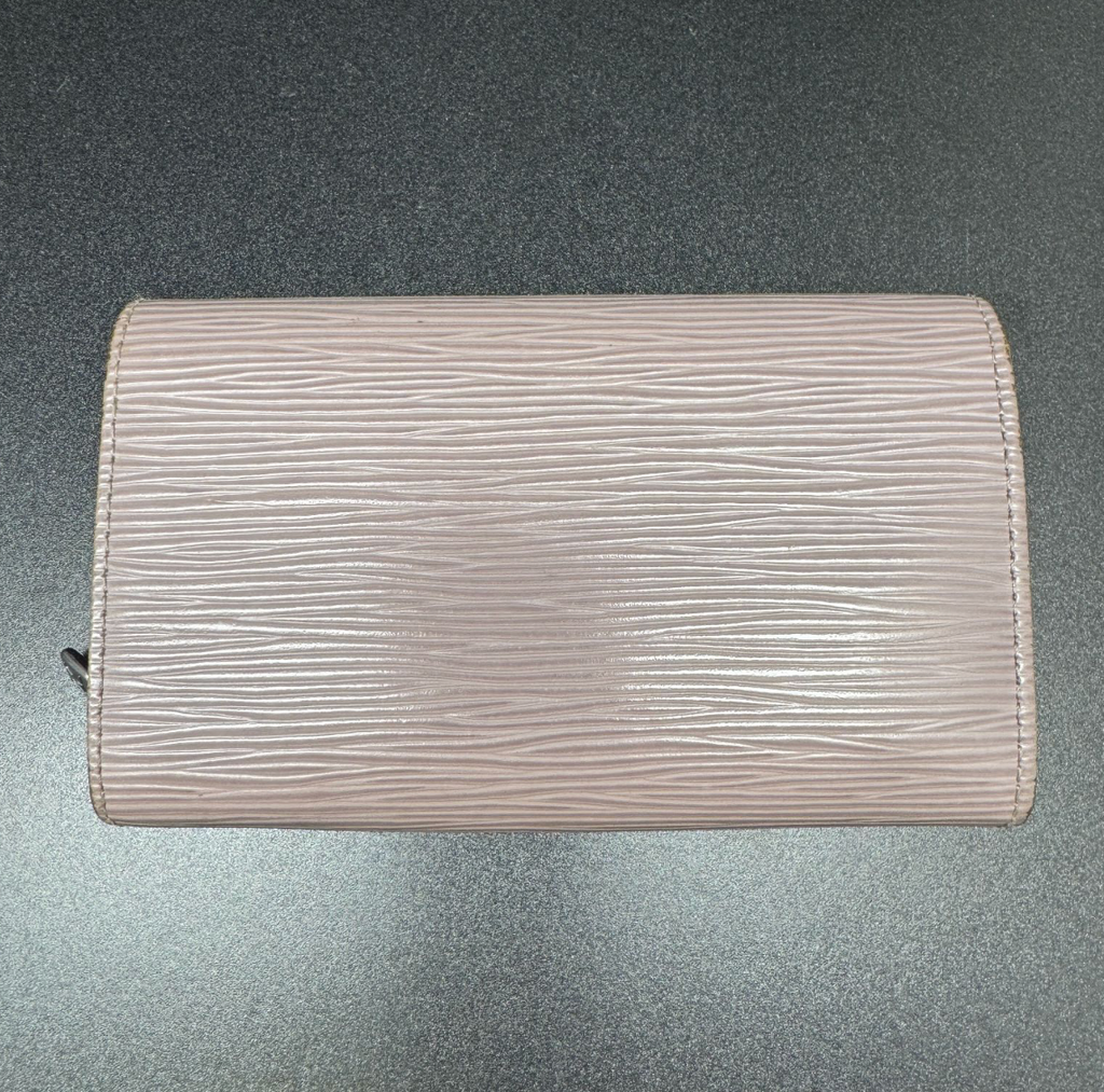 Louis Vuitton Portefeuille Épi – Compact – Cuir –