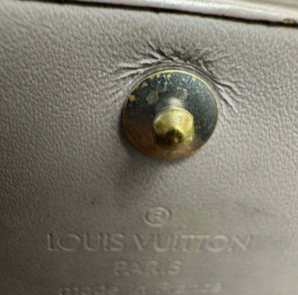Louis Vuitton Portefeuille Épi – Compact – Cuir –