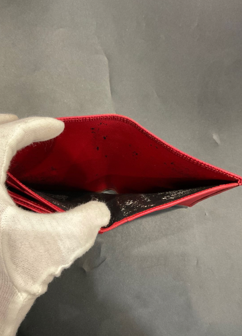Louis Vuitton Portefeuille Épi – Format Compact – Cuir