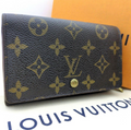 Louis Vuitton Portefeuille Trésor Monogram – Marron – Compact – Bon État